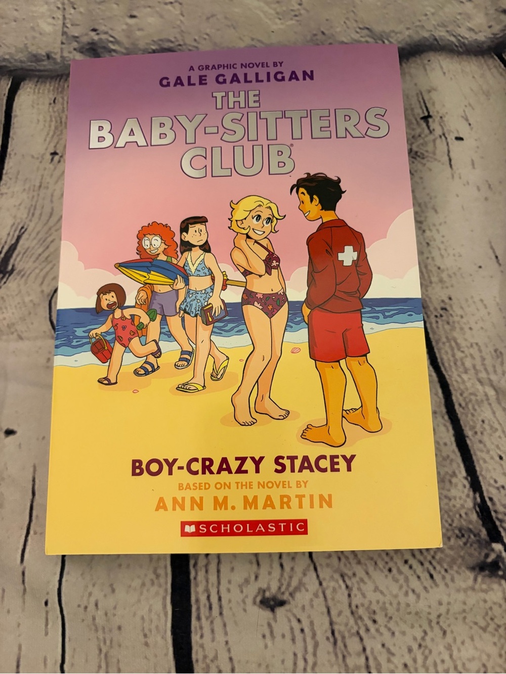Scholastic The Baby-Sitters Club — Pink and Yellow Beach Cover